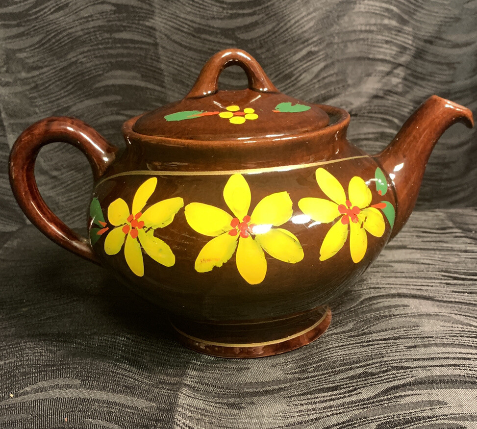 Vtg 1970\'s Royal Canadian Art Pottery Brown Lidded Teapot Yellow Flowers Floral
