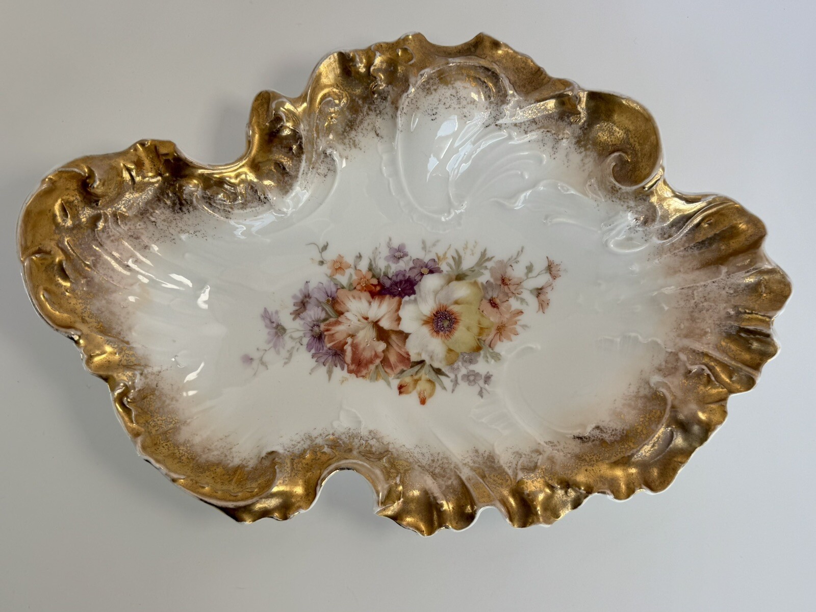 VINTAGE C.T. Carl Tielsch Germany Porcelain 13.5” Victorian Era Serving Bowl