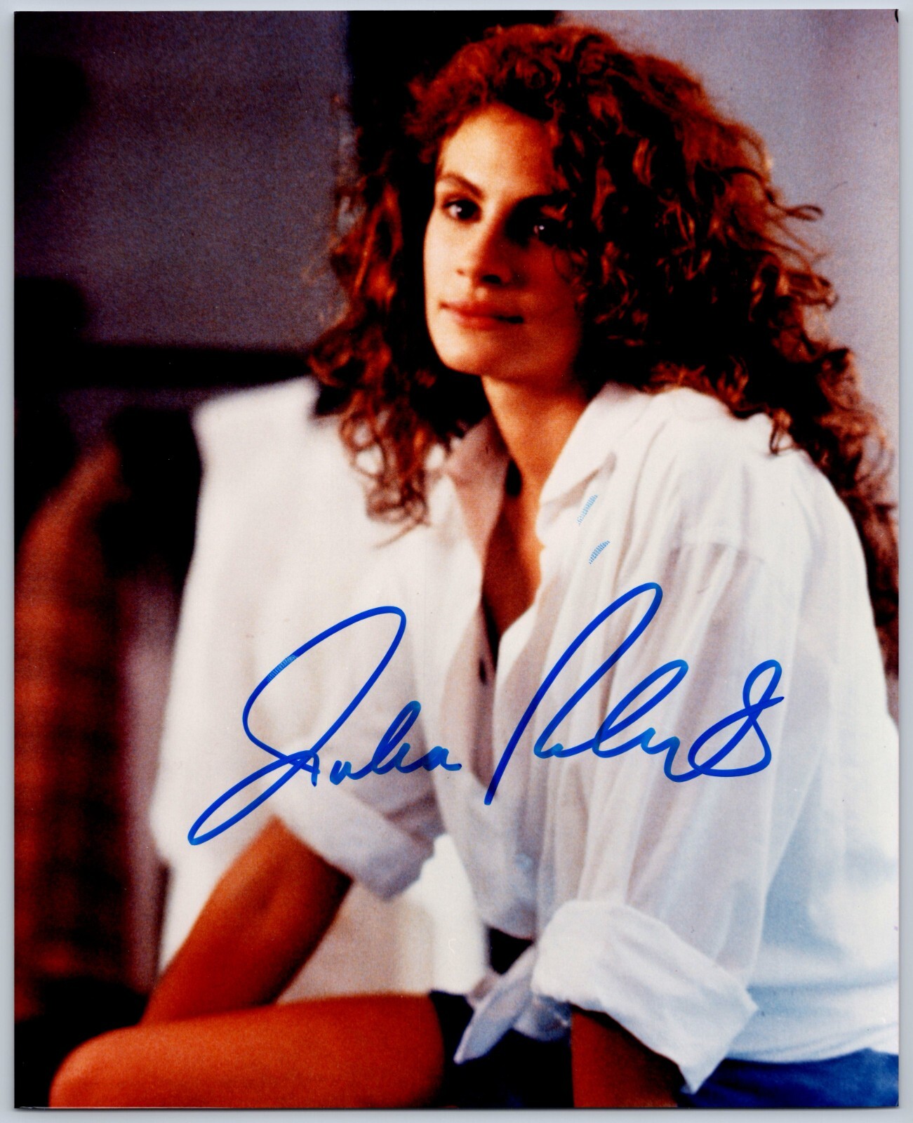 Julia Roberts Hand Signed 8 x 10 Inch Photo