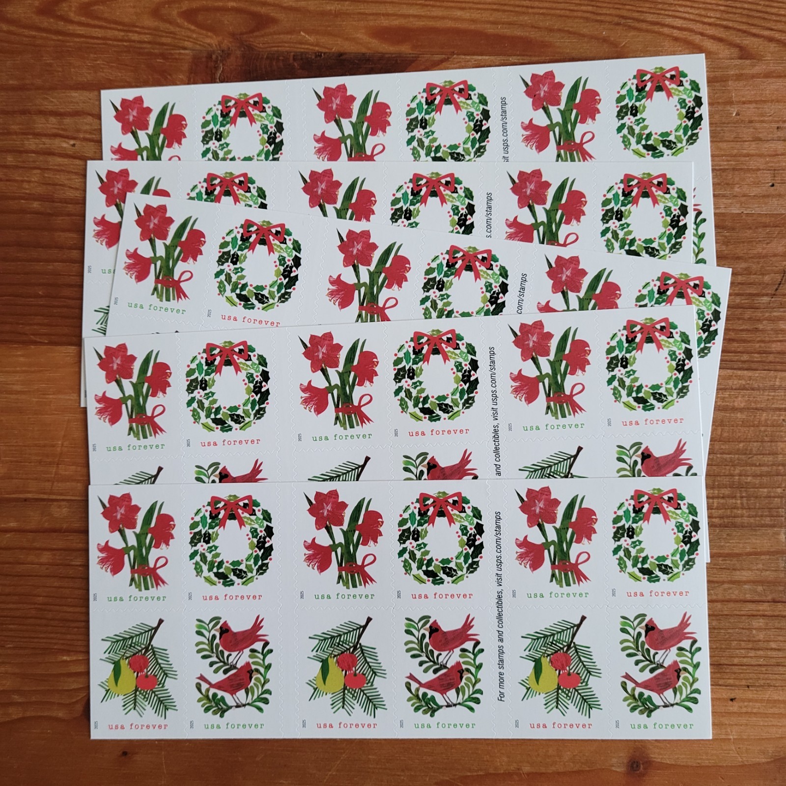 HOLIDAY CHEER SHEET OF 20 FIRST CLASS LETTER STAMPS