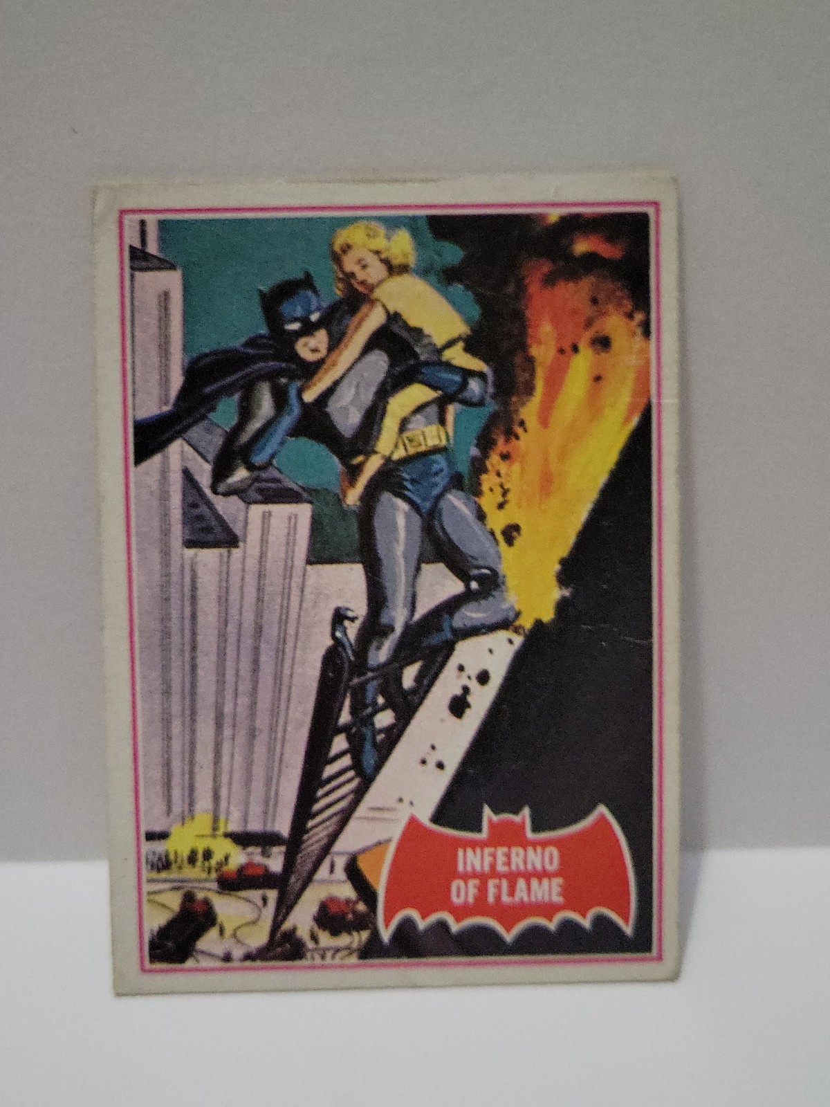 1966 Topps Batman Inferno Of Flame 40A