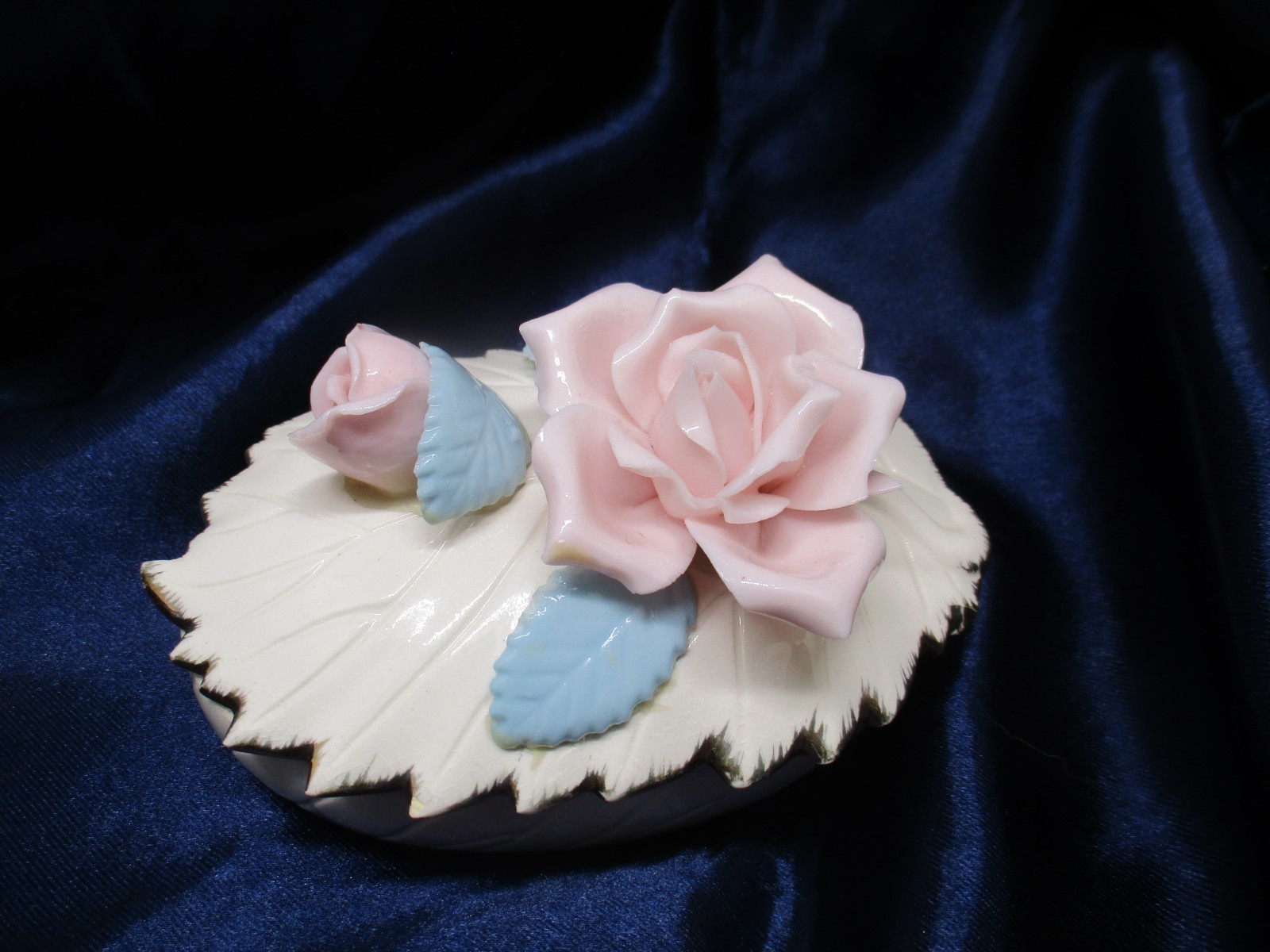Vintage Tilso Japan Porcelain Trinket Box With Lid and Roses / Flowers