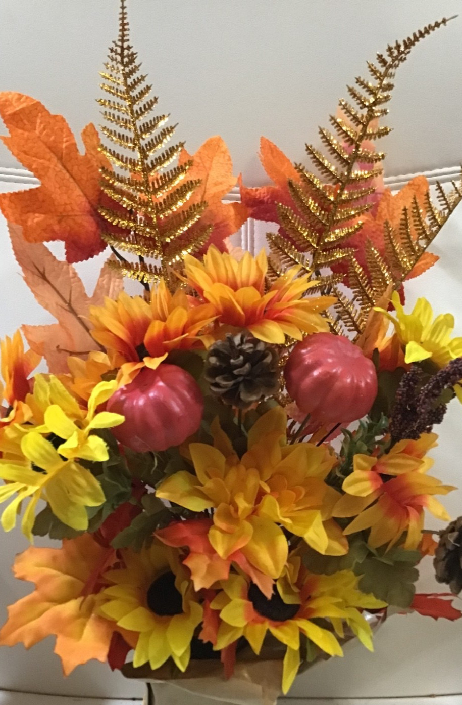 BEAUTIFUL ONE OF A KIND  FALL CENTERPIECE FLORAL DECOR  - NEW