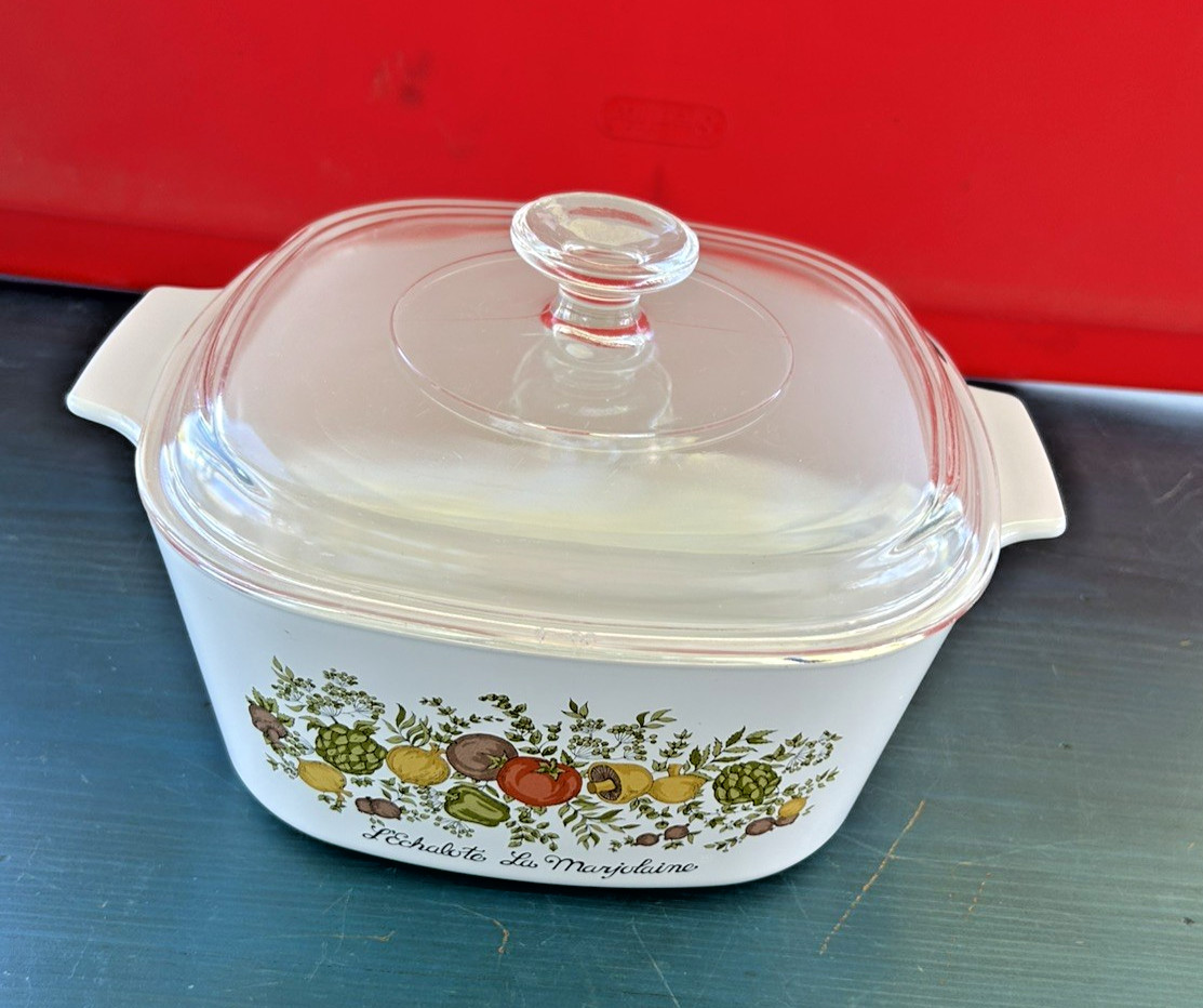 Vtg Corning Ware 3 QT. A-3-B Spice Of Life L'Echalote La Marjolaine Casserole