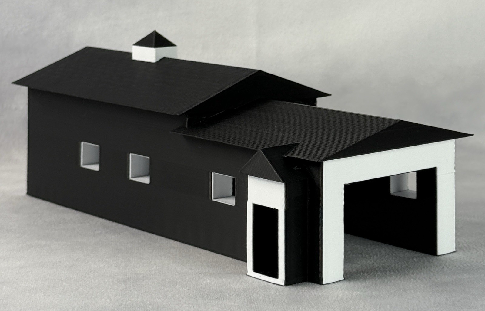AMITYVILLE HORROR George and Kathy Lutz Long Island 1975 Boathouse Model Toy