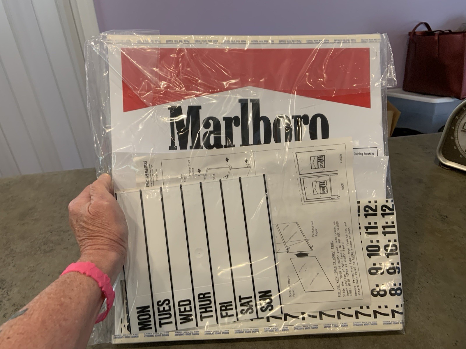 Vtg 1996 Marlboro Open/Closed Store Hours Sign/Thank You For Shopping NEW SEALED