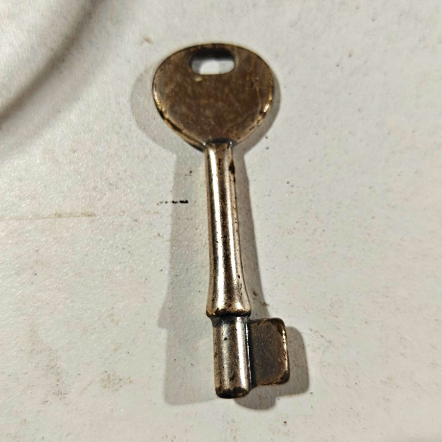 Fossil 1951 Key Blank Vintage Marked Collectible Key Fob Key Fobell