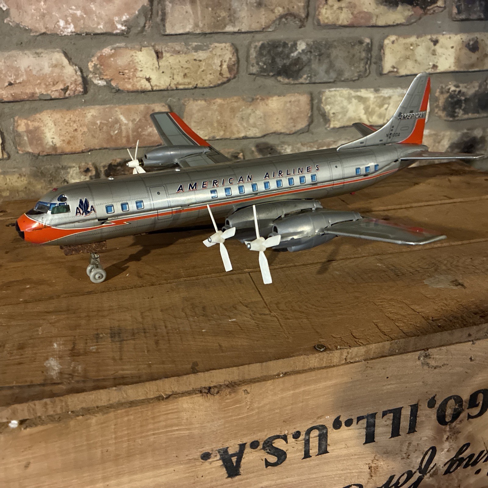 Yonezawa American Airlines Lockheed Electra Airplane Japan Tin Litho Non Working