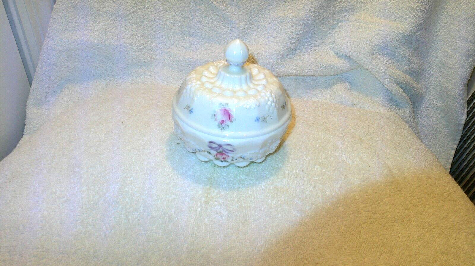 WESTMORELAND LOW FOOTED CANDY DISH WITH LID  HAND DECORATED  APPROX. 5