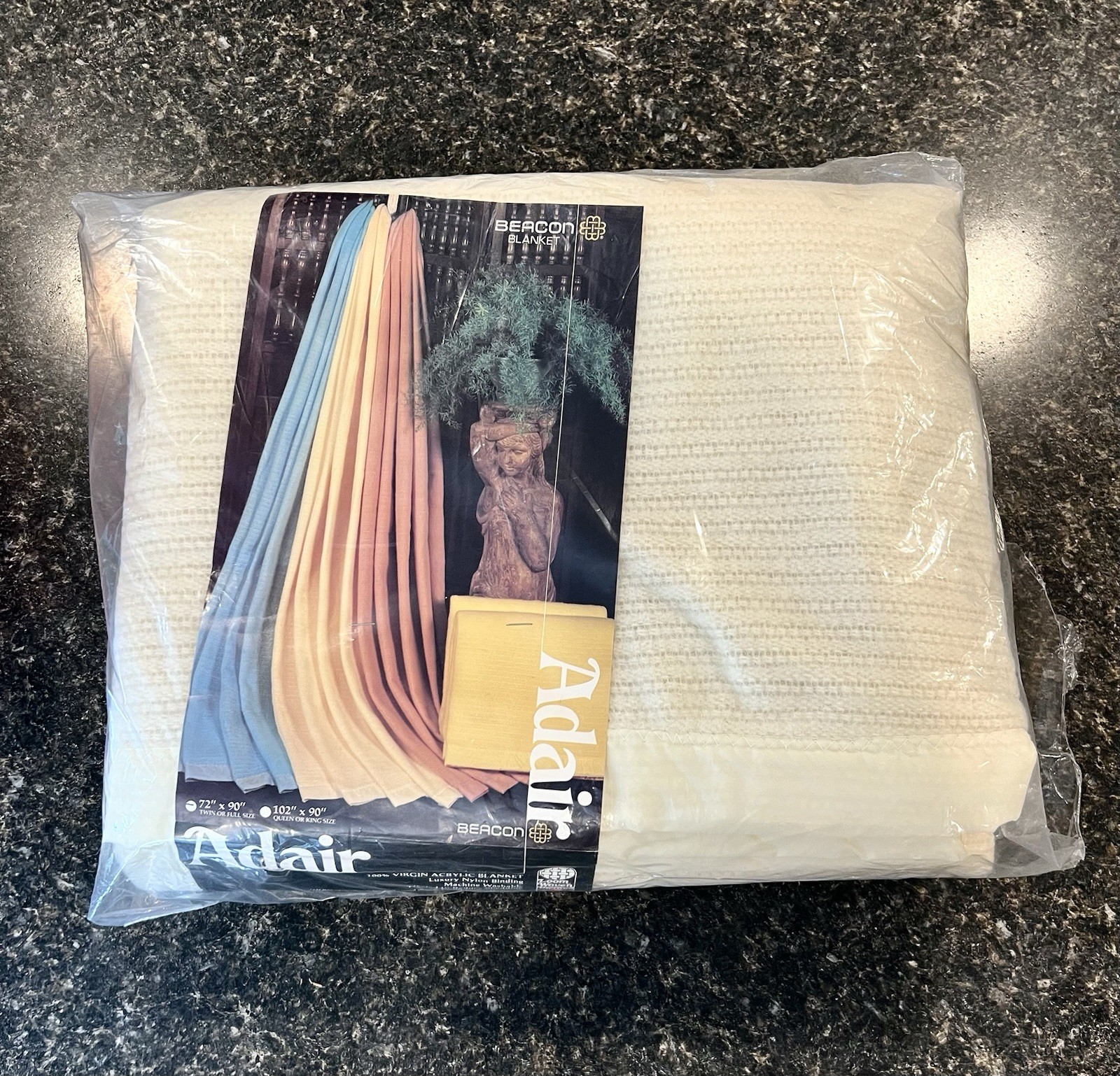 Vtg Yellow BEACON Adair 100% Acrylic Blanket 72”x 90” Twin or Full Size NOS