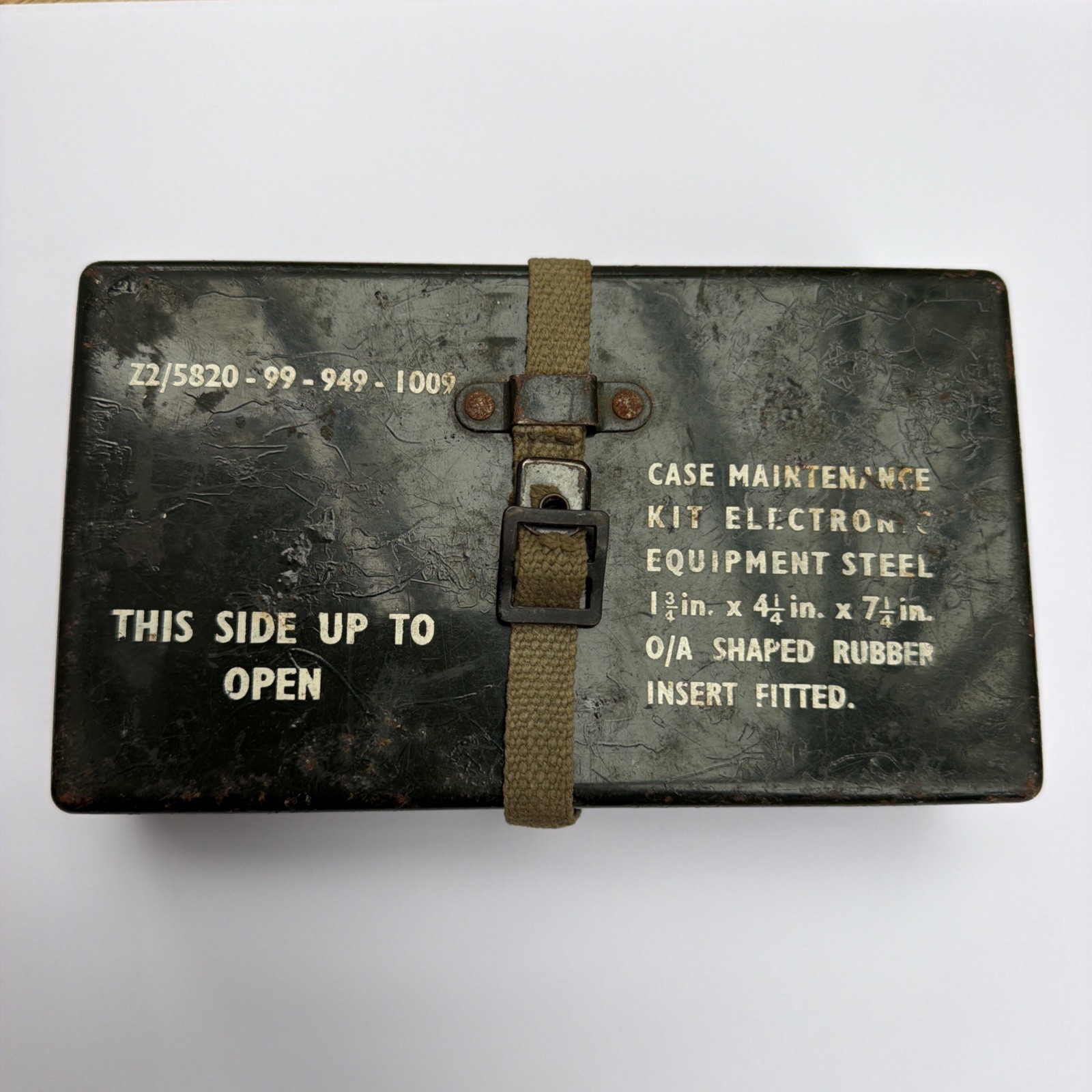  Vintage British Army Vehicle case maintenance Tin  1960s Era