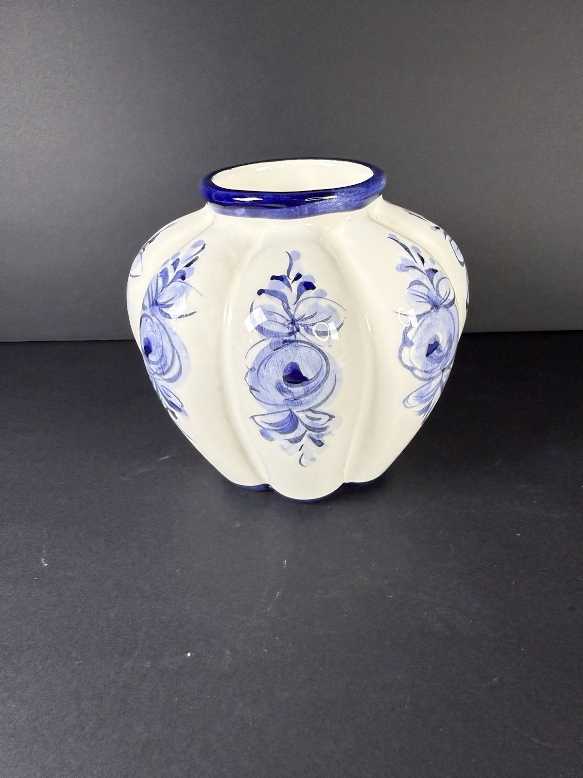 VTG Vestal Alcobaça Portugal Hand Painted White With Blue Floral Pattern Vase