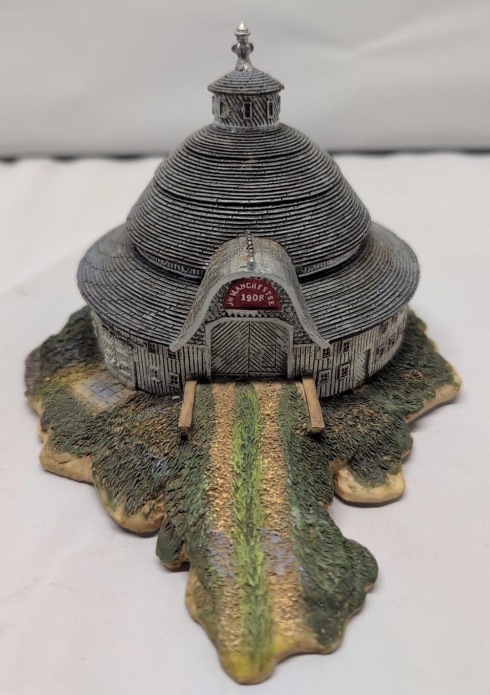 Ertl Collectible American Country Round Barn Resin-H093-0197 #4