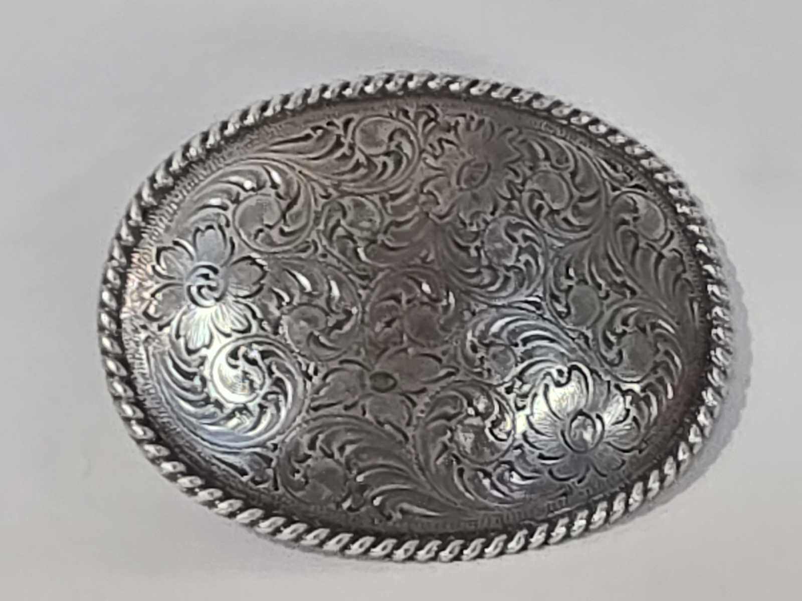 Nocona Buckles Oval Silver Tone Floral Scroll Etched Belt Buckle Western (B6) Nocona Buckles Oval Silver Tone Floral Scroll Etched Belt Buckle Western (B6)