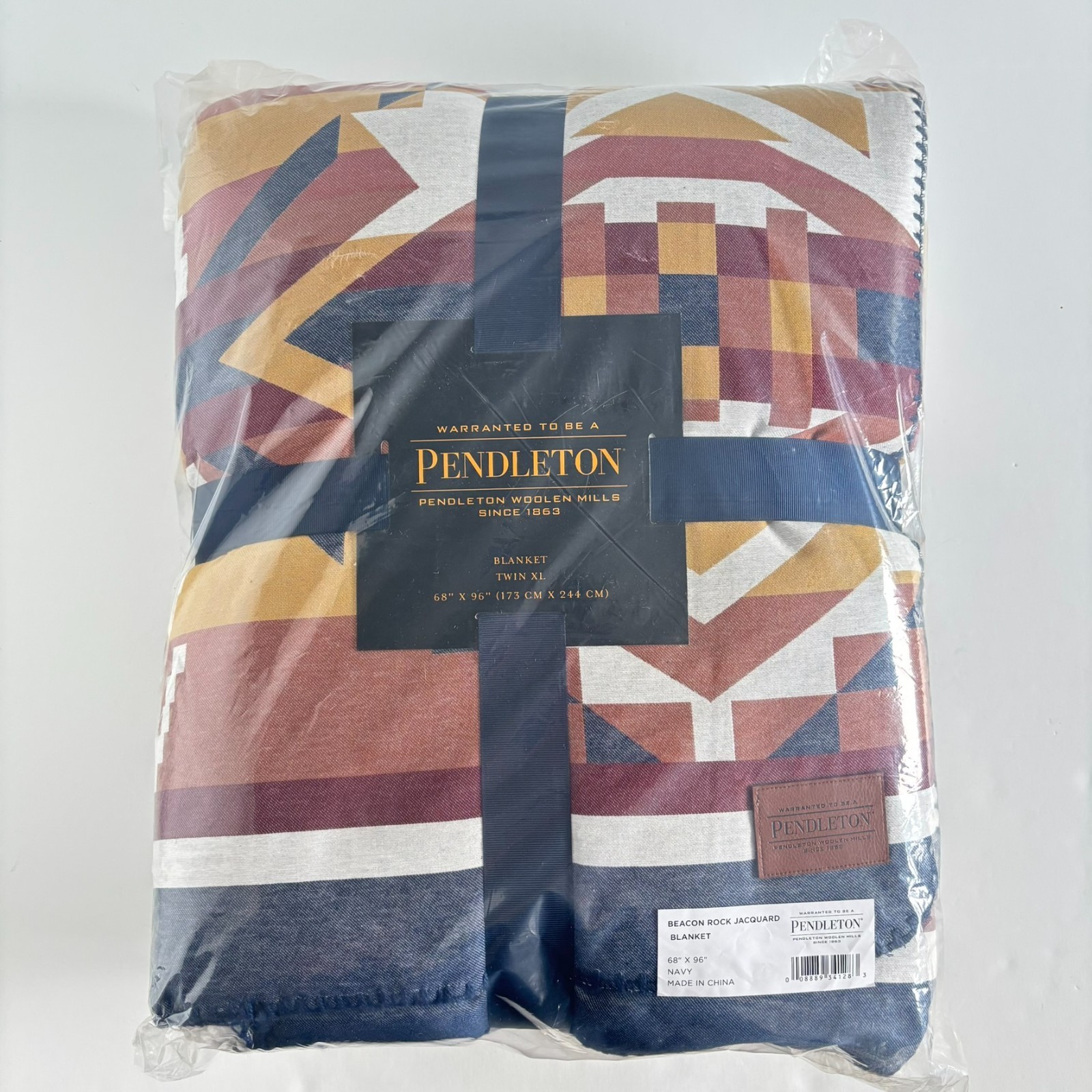 Pendleton Twin XL Beacon Rock Oversized Blanket - 68 x 96 - NEW
