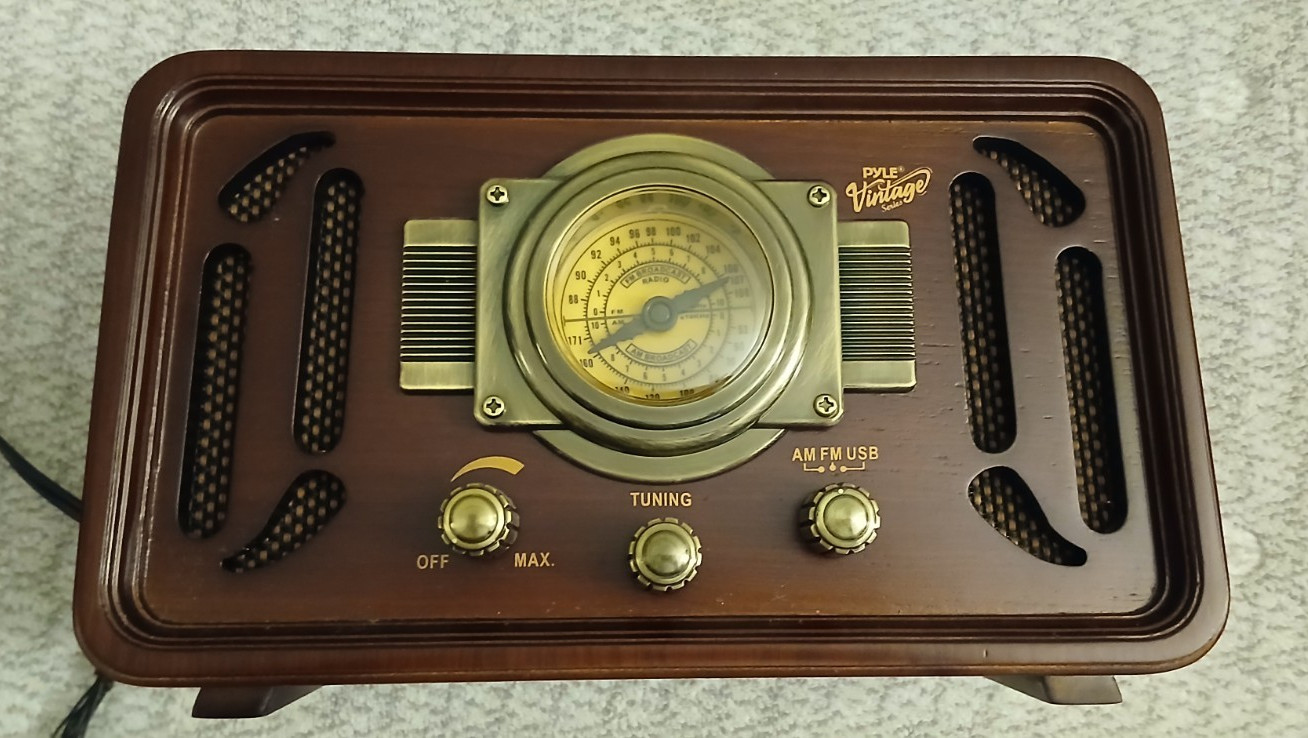 Vintage Bluetooth Radio Pyle PUNP34BT AM FM USB Retro Wood Speaker Classic Style