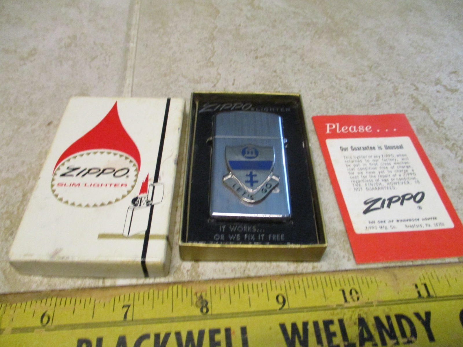 VTG 1965 US ARMY 325th Infantry Regiment Insignia ZIPPO LIGHTER Vietnam Era NOS