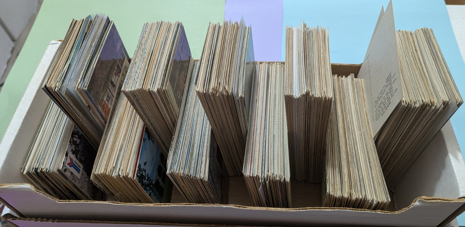 Lot of 1000 Vintage USA Standard Size Postcards