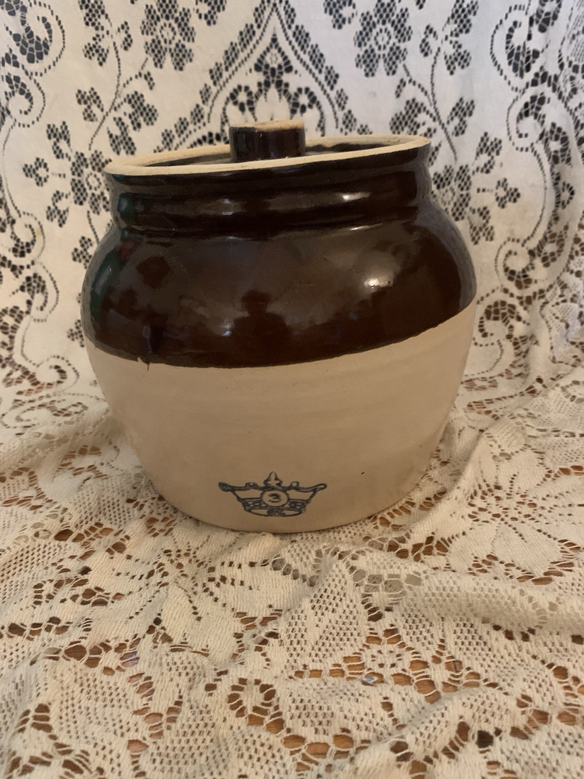 Vtg Blue Crown Stoneware #3 Bean Pot Crock W/Lid & Handle Robinson Ransbottom