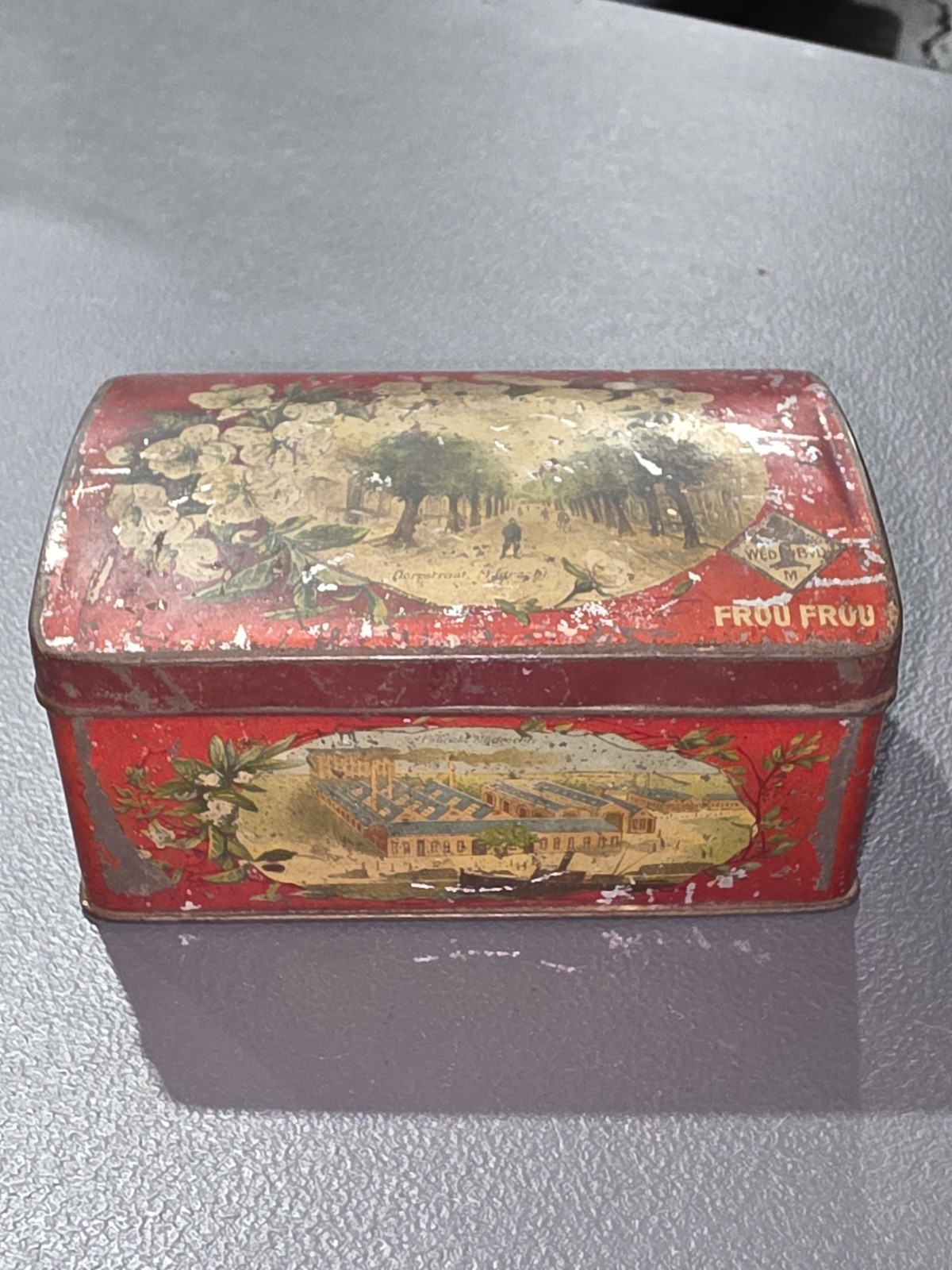 Antique Tric-Trac Can Red Biscuitfabriek De Lindeboom Advertising Tin