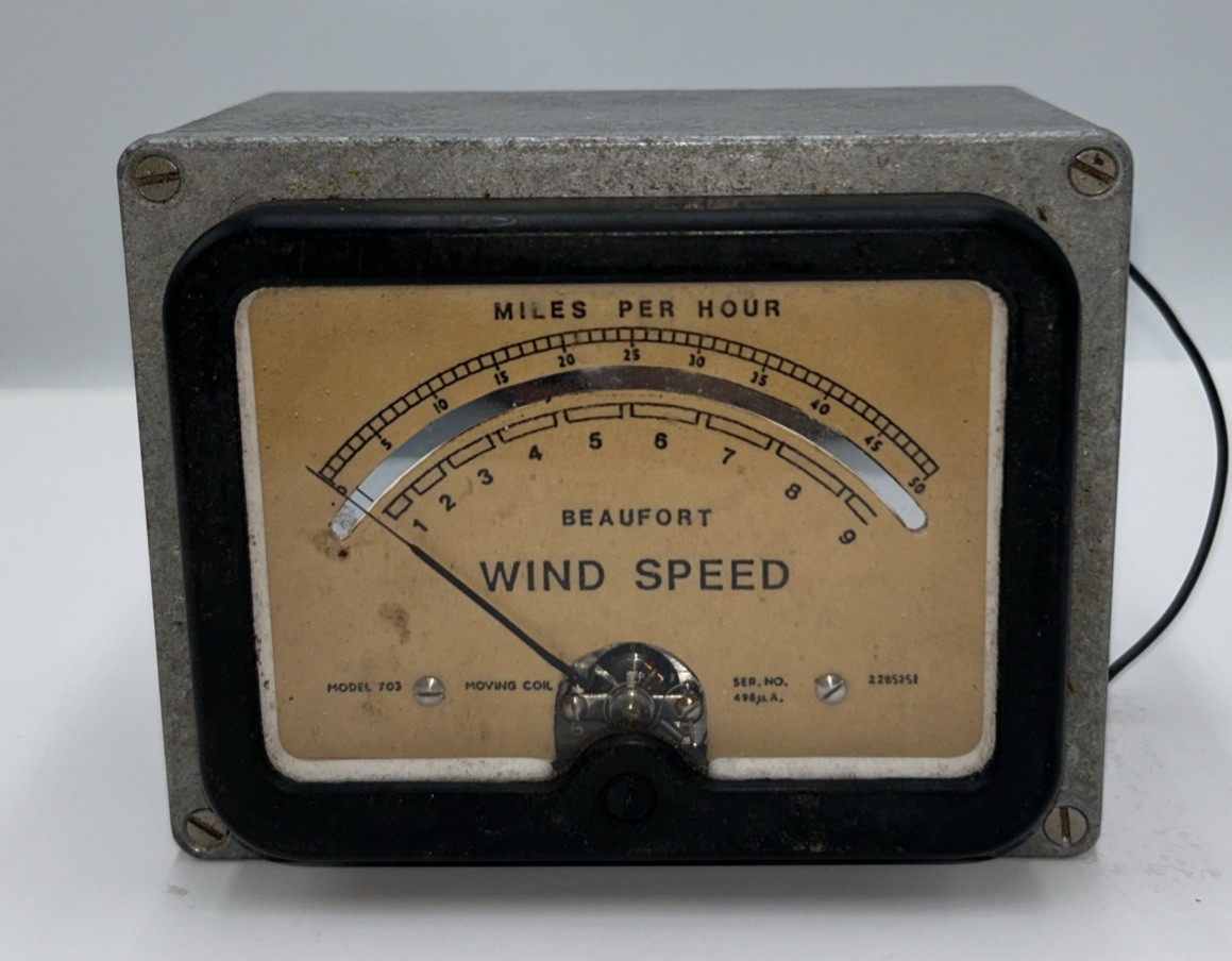 VINTAGE BEAUFORT WIND SPEED INDICATOR GAUGE - Model No.703 Miles Per Hour