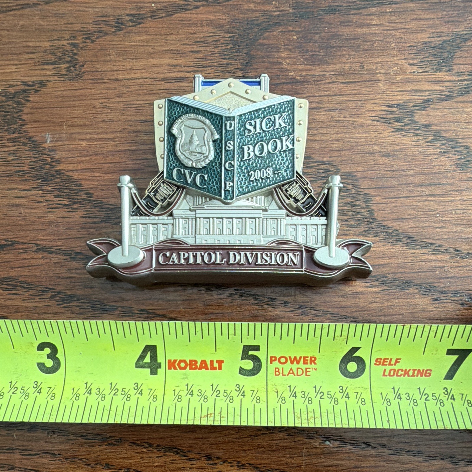 US Capitol Police Large Challenge Coin RARE Capitol Visitor Center Sick Book