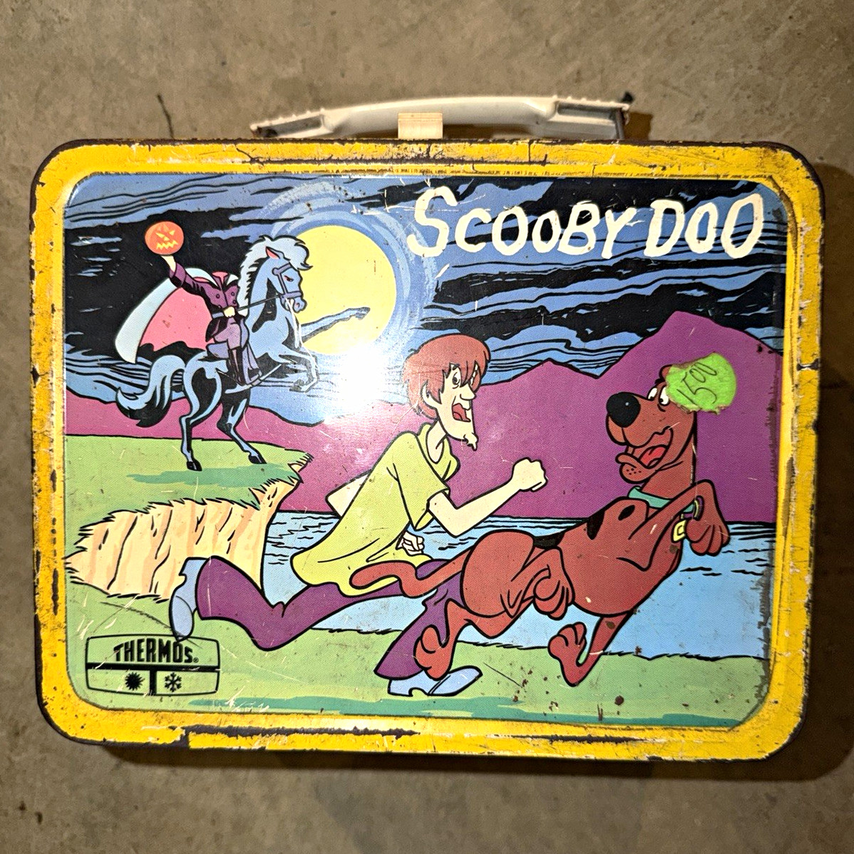 Scooby-Doo Hanna-Barbera 1973 Vintage Metal Lunchbox without thermos.