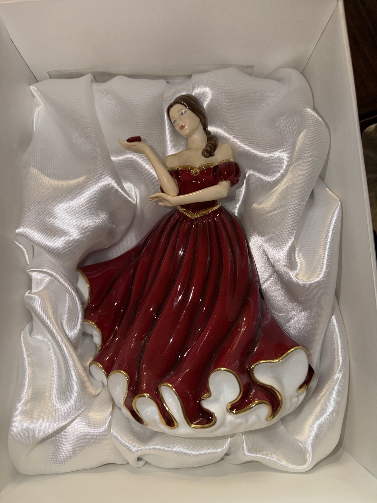 Royal Doulton With All My Love Michael Doulton’s Favourites HN 5420 9.5” H