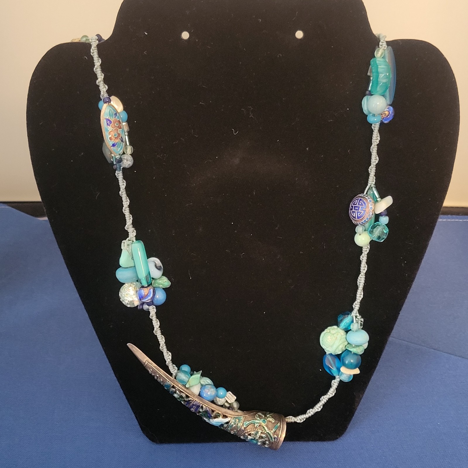 Unique Vintage Chinese Asian Fingernail Guard Metal Glass Stone Beaded Necklace
