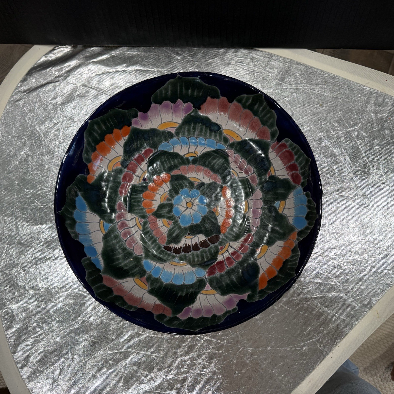 Hand-painted Mexican Talavera Ceramic Bowl signed by G Carrillo. Mint condition
