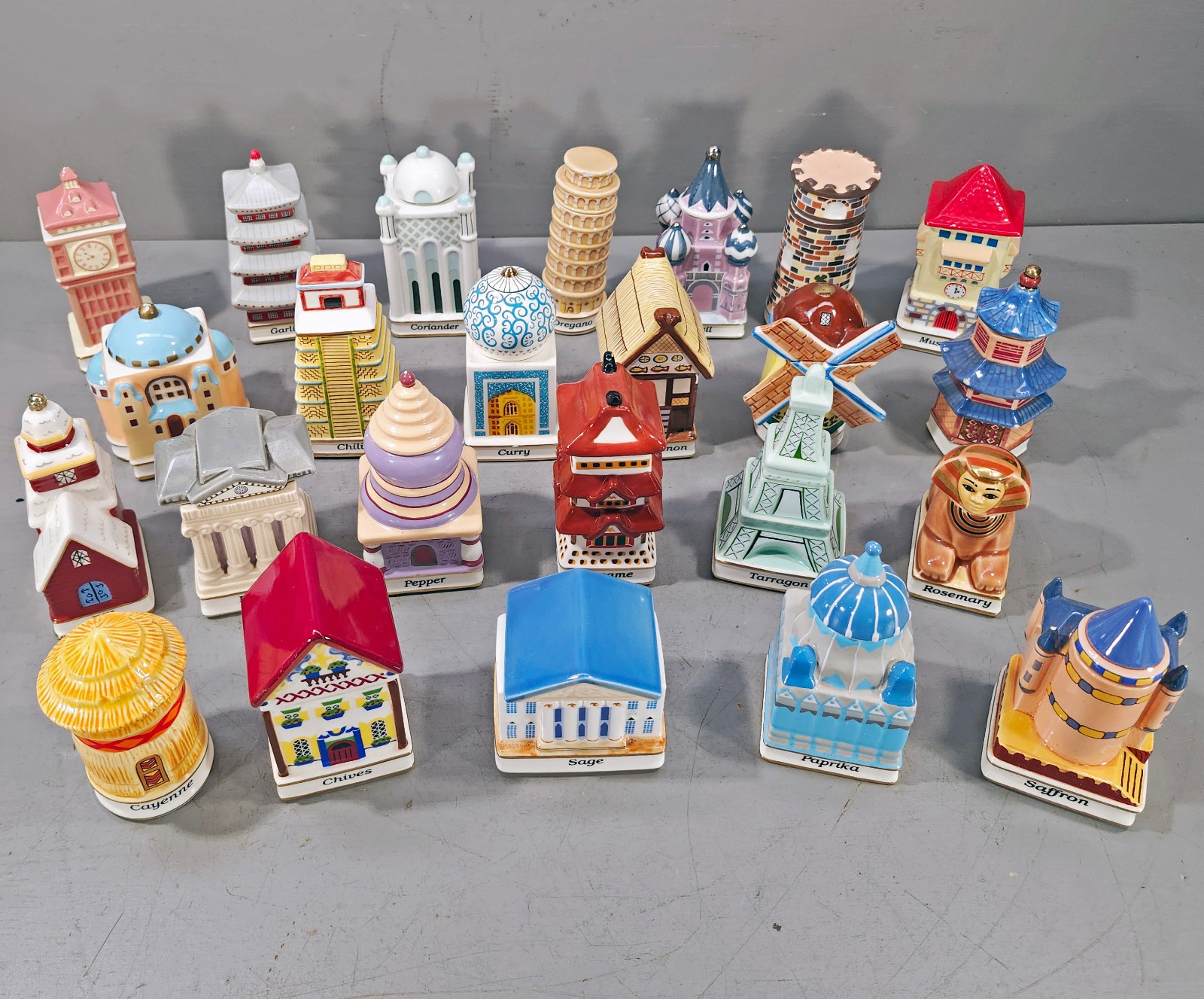 The Danbury Mint Spices of The World Collection 24 Piece Complete Set MBI