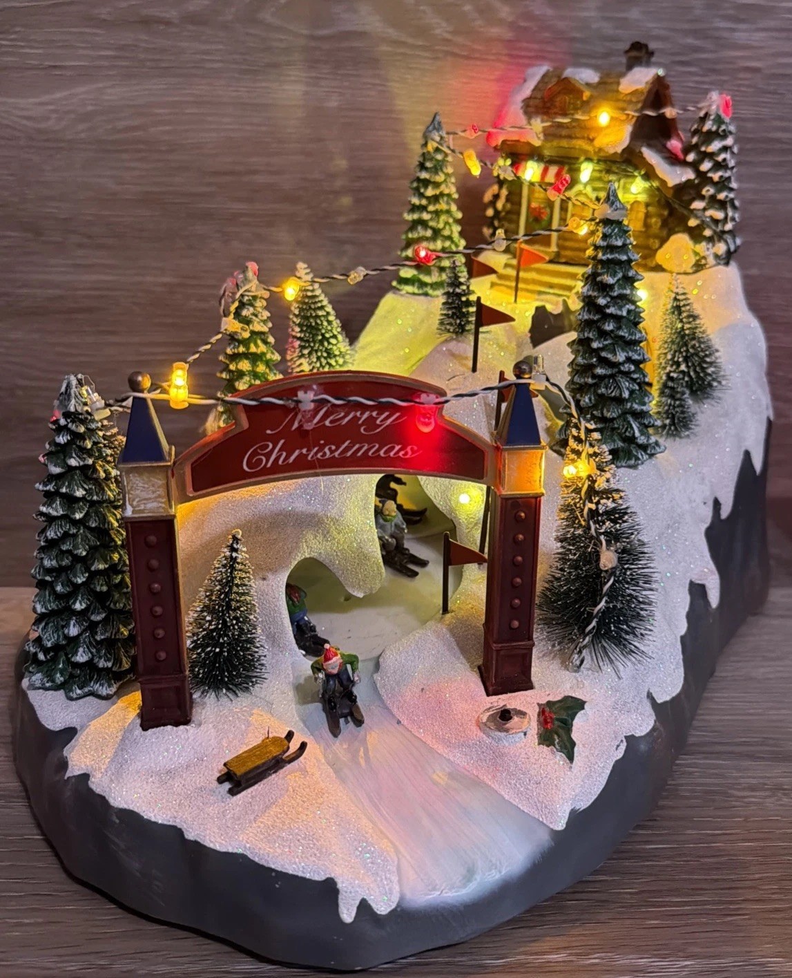Northlight Lighted Winter Skiing Scene Animated Musical Christmas Display ~ READ