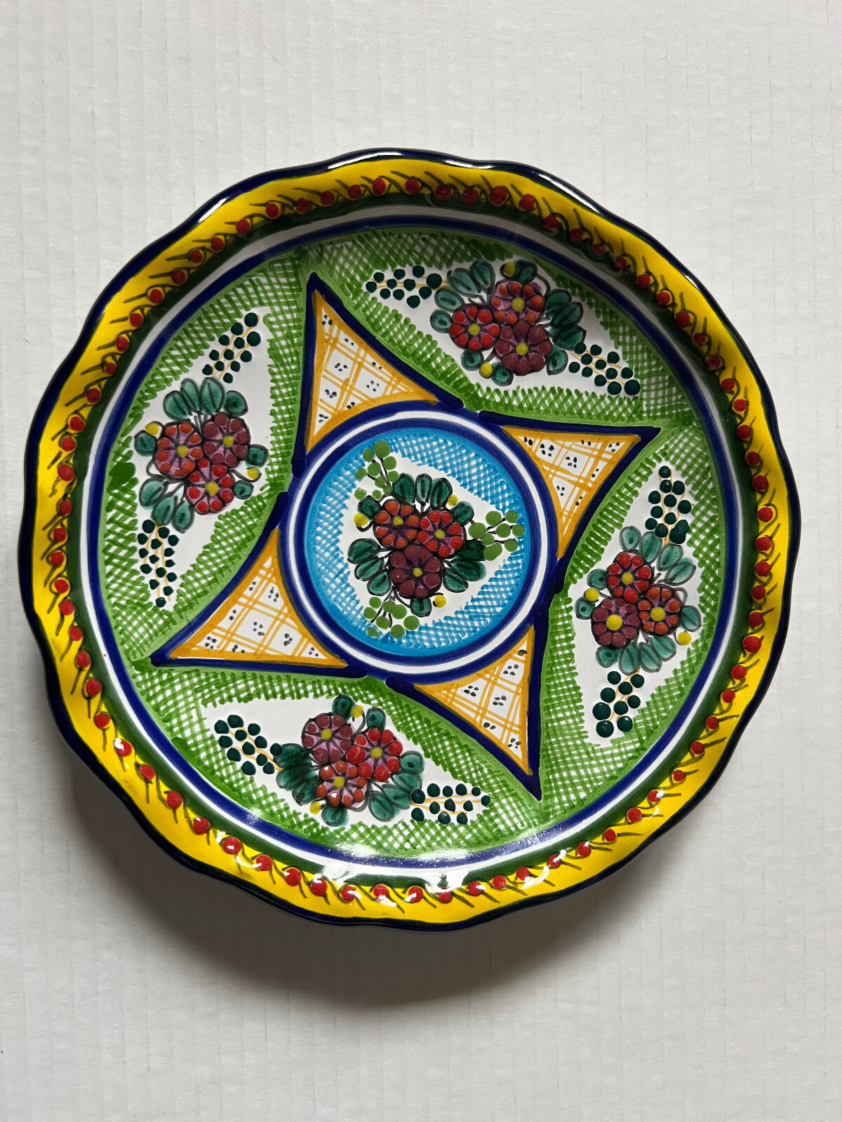 ARTE CRUZ TALAVERA Pue Mex - Decorative Hand-Painted Pottery Plate - 8”