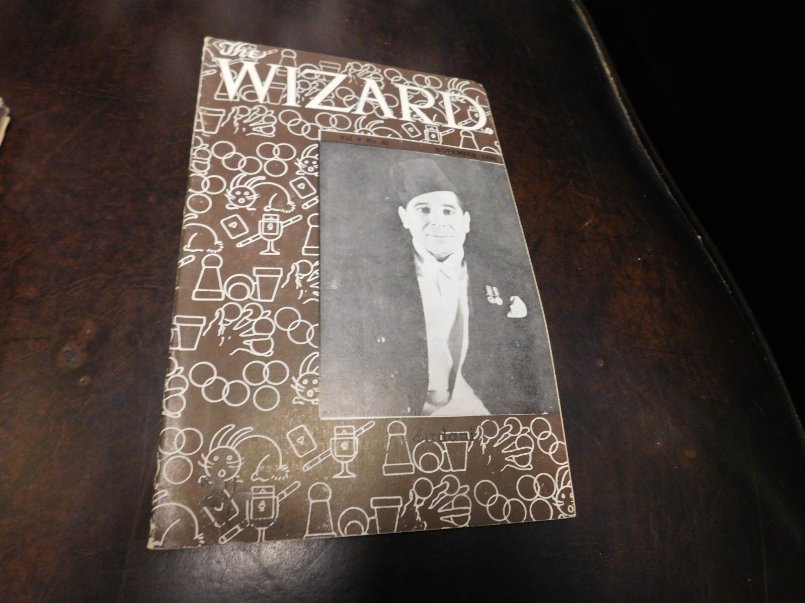 The Wizard Magazine Of Magic For Magicians 1950 November
