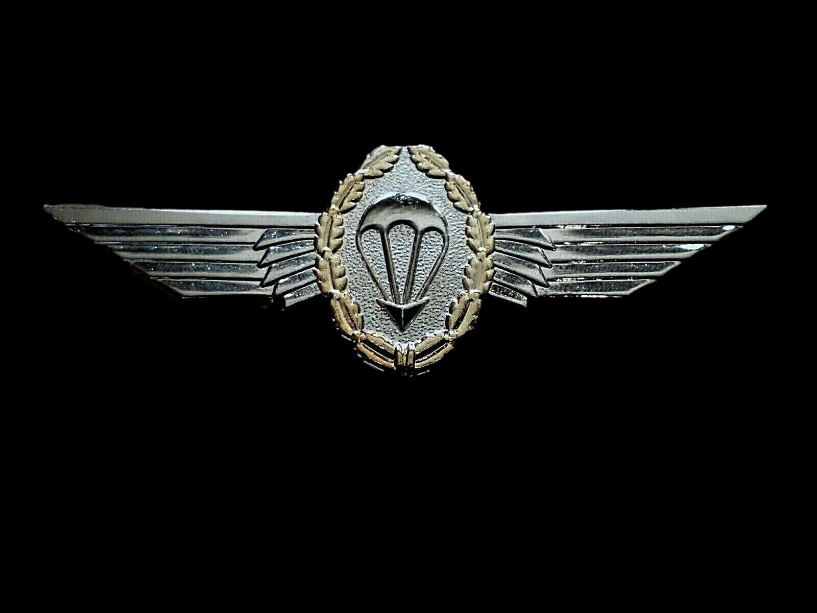 GERMAN MILITARY MASTER JUMP WINGS BADGE 3 3/4 GERMAN MILITARY MASTER JUMP WINGS BADGE 3 3/4