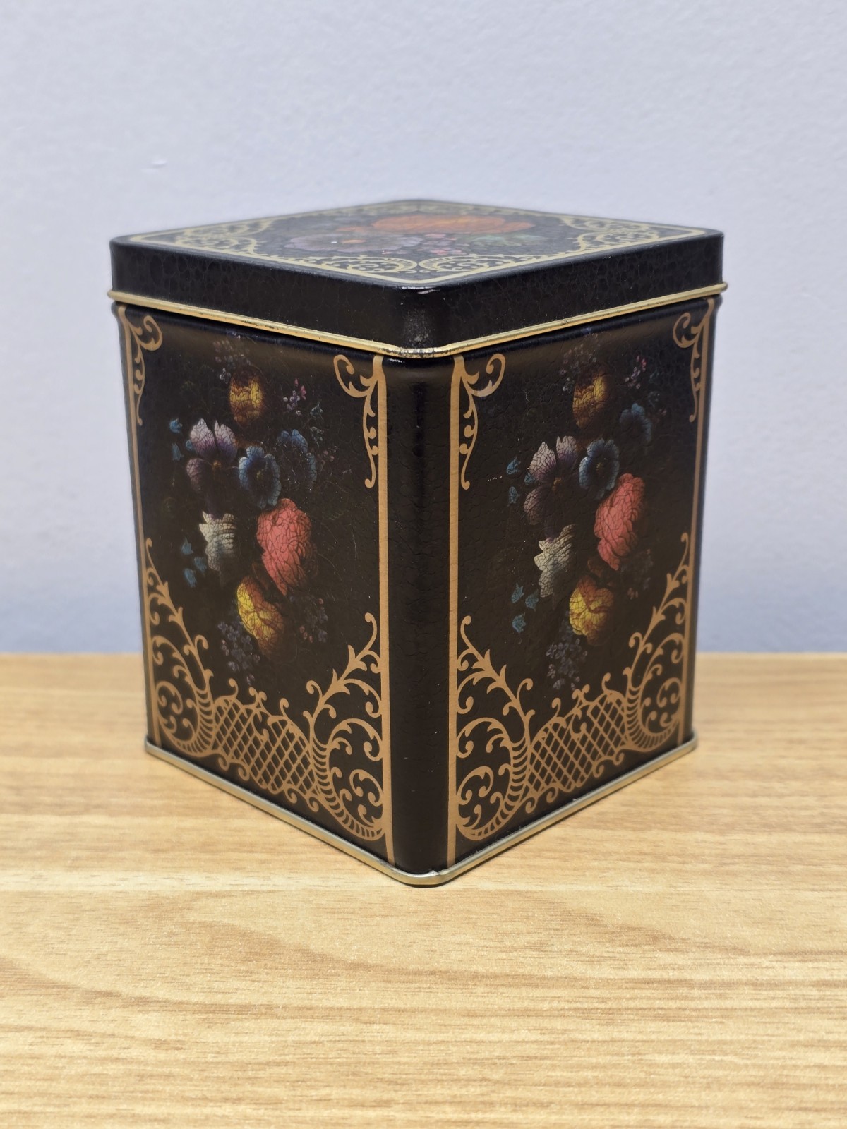 Vintage Black Floral Tin Container Gold Filigree Biscuit Tea Trinket Storage Box