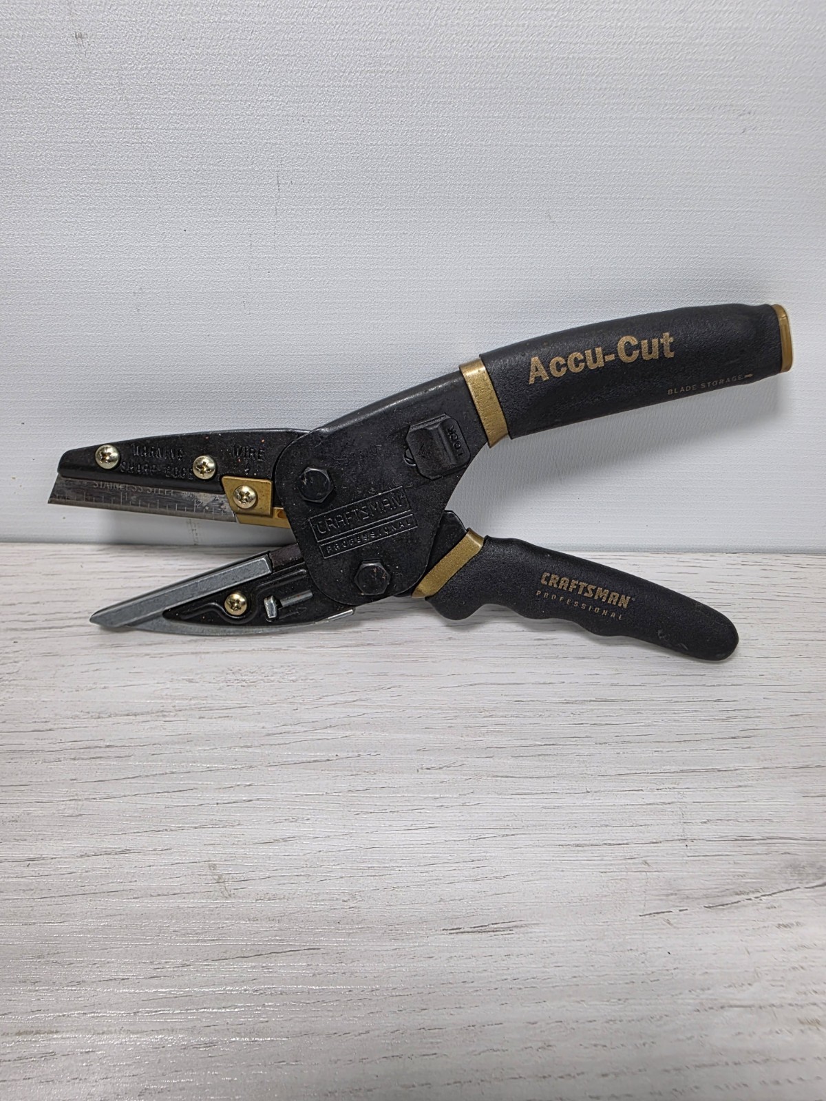 CRAFTSMAN PROFESSIONAL 37310 ACCU-CUT 3-IN-1 HAND CUTTING TOOL - USA