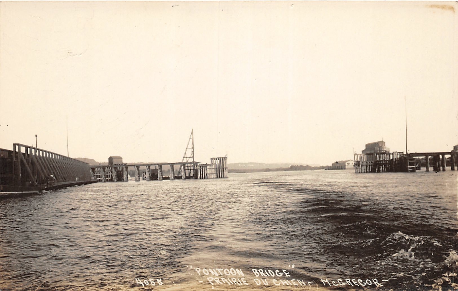 H47/ McGregor Iowa RPPC Postcard c1930s Pontoon Bridge Prairie Du Chien