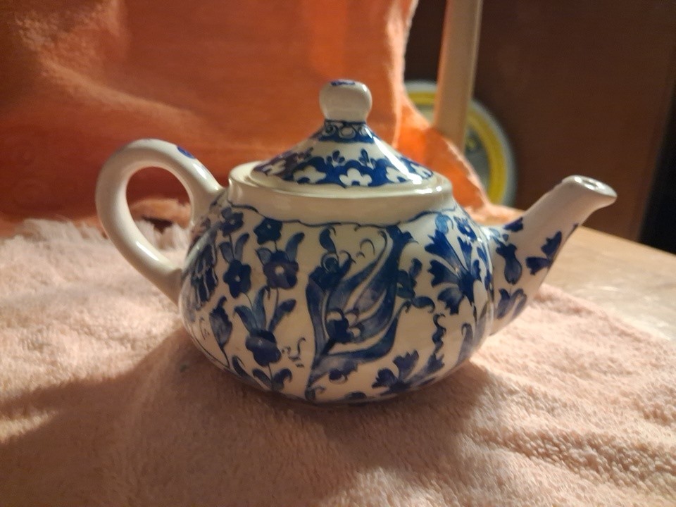 Vintage Blue and White Teapot w/Lid  Excellent Condition By FETTAH CINI EST 1988