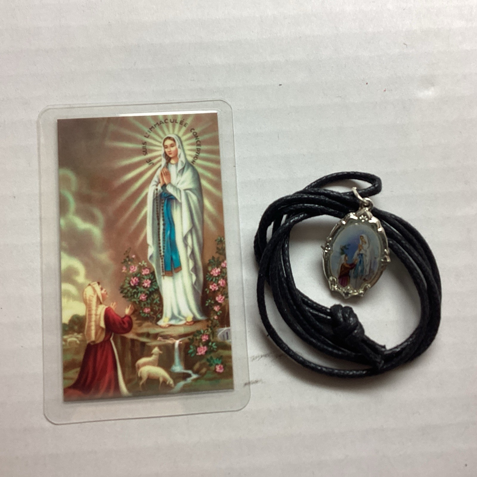 MEDAL OF LOURDES, MEDALLA DE LA VIRGEN DE LOURDES, MIRACLE FAVOR PROTECTION MEDAL OF LOURDES, MEDALLA DE LA VIRGEN DE LOURDES, MIRACLE FAVOR PROTECTION