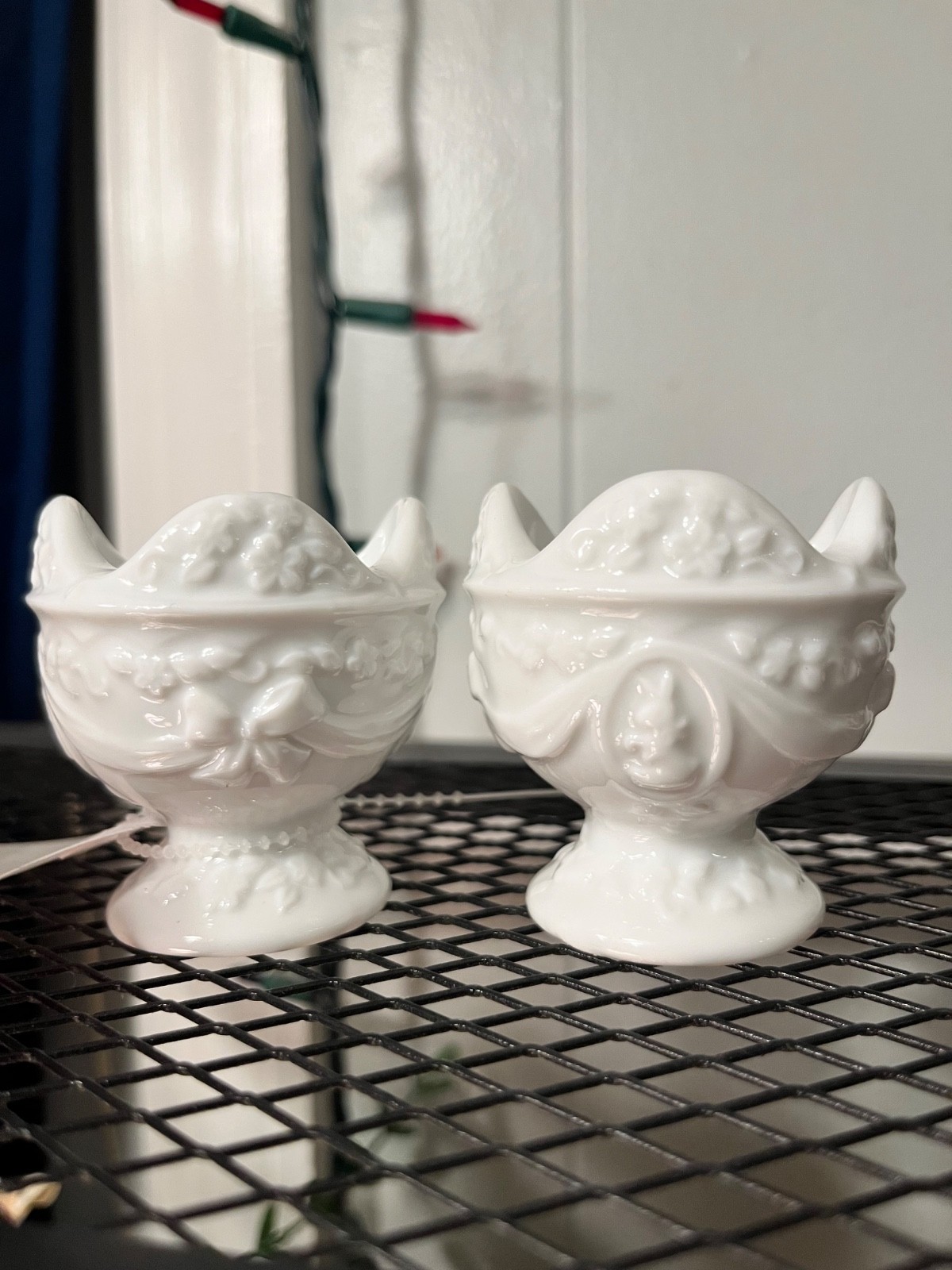 Vintage LE Smith White Milk Glass Rooster Egg Cups Chicken Holders Pair MI