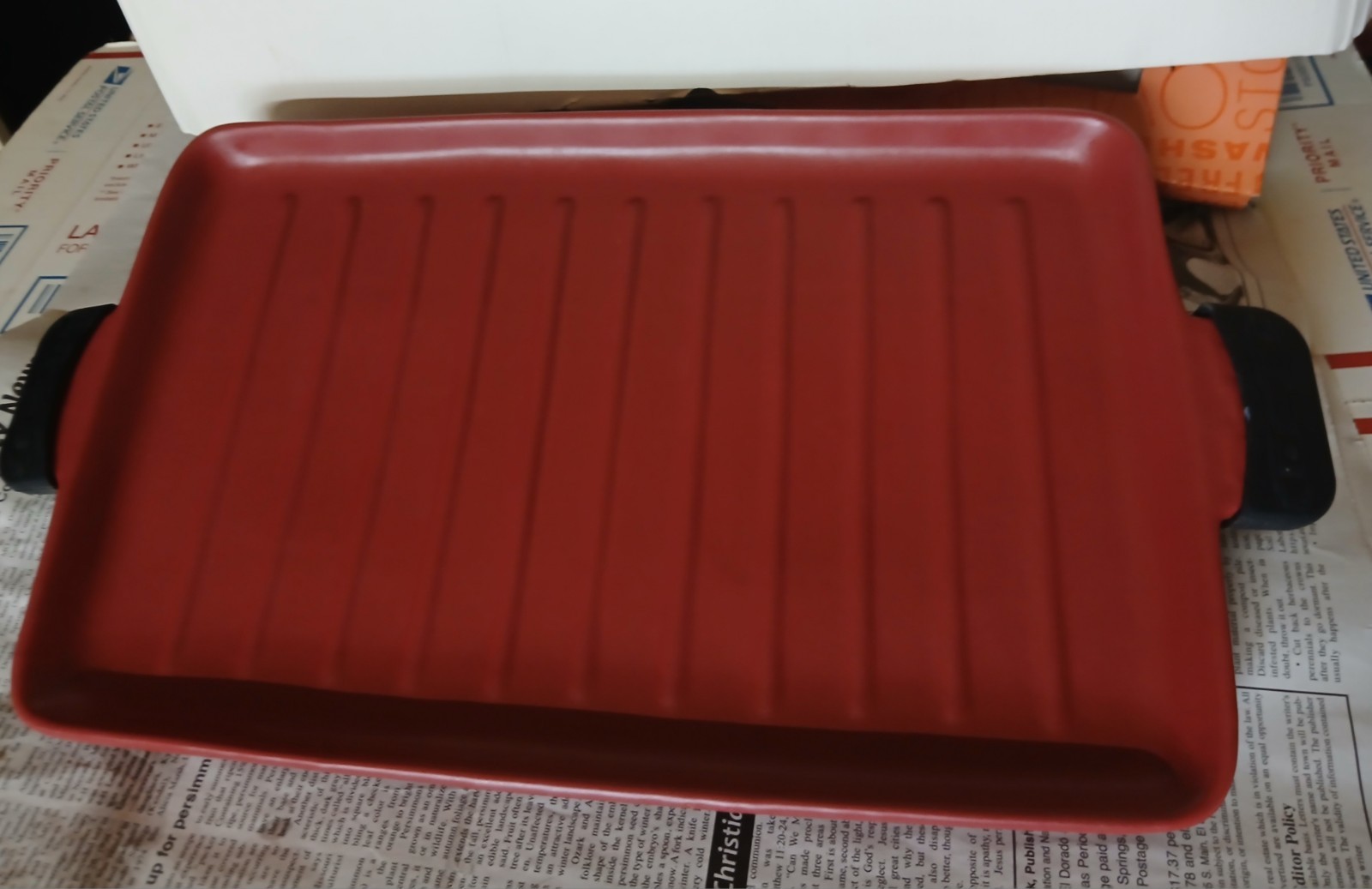 Longaberger Baking Dish - Flameware Paprika Red Grill Cookware 18