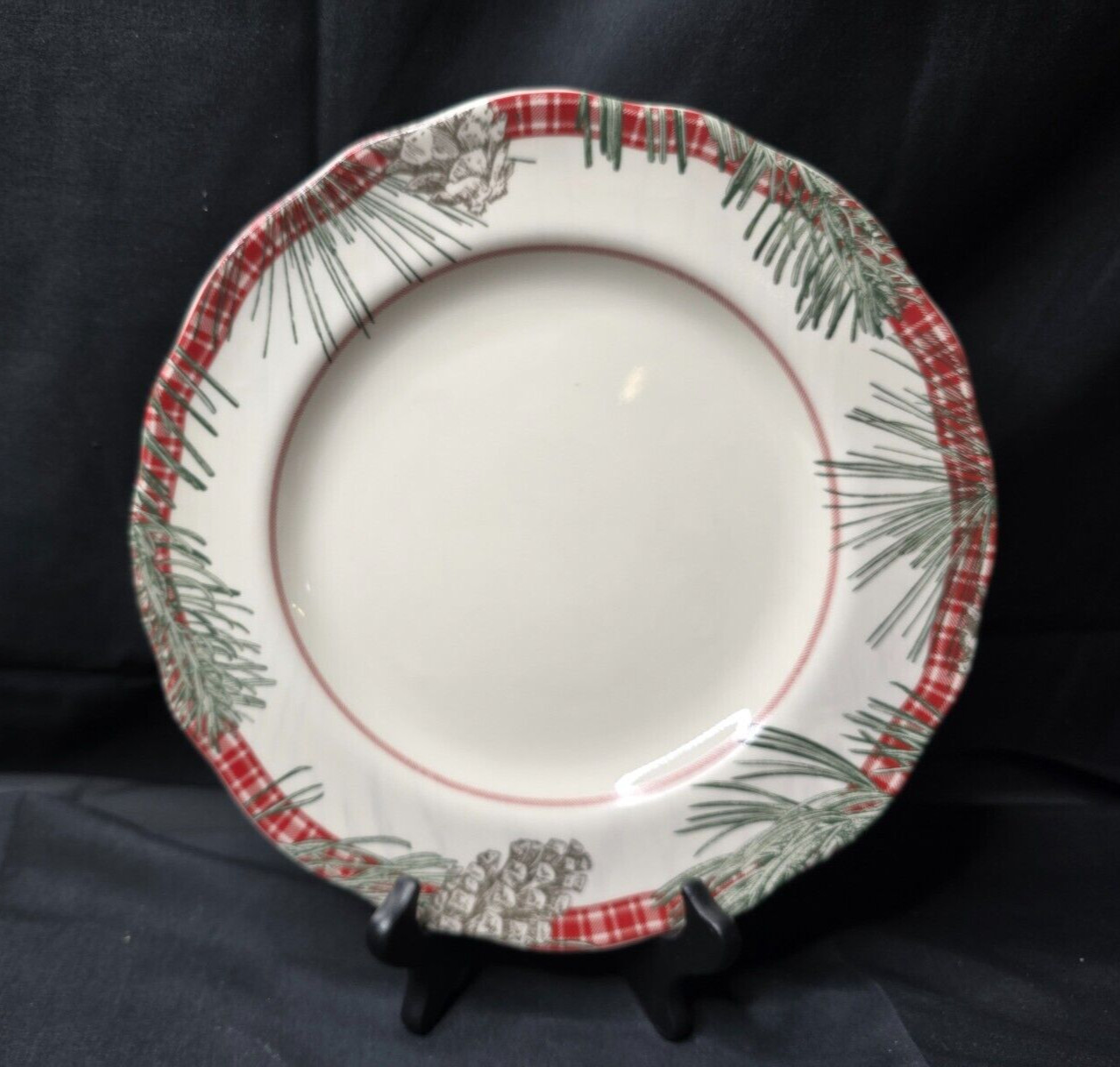 222 Fifth Mount Holly Dinner Plate