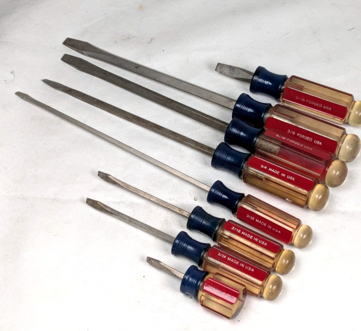 Lot Of 8 Vintage Craftsman Screwdrivers Flathead -Red & Clear - Made In USA Lot Of 8 Vintage Craftsman Screwdrivers Flathead -Red & Clear - Made In USA