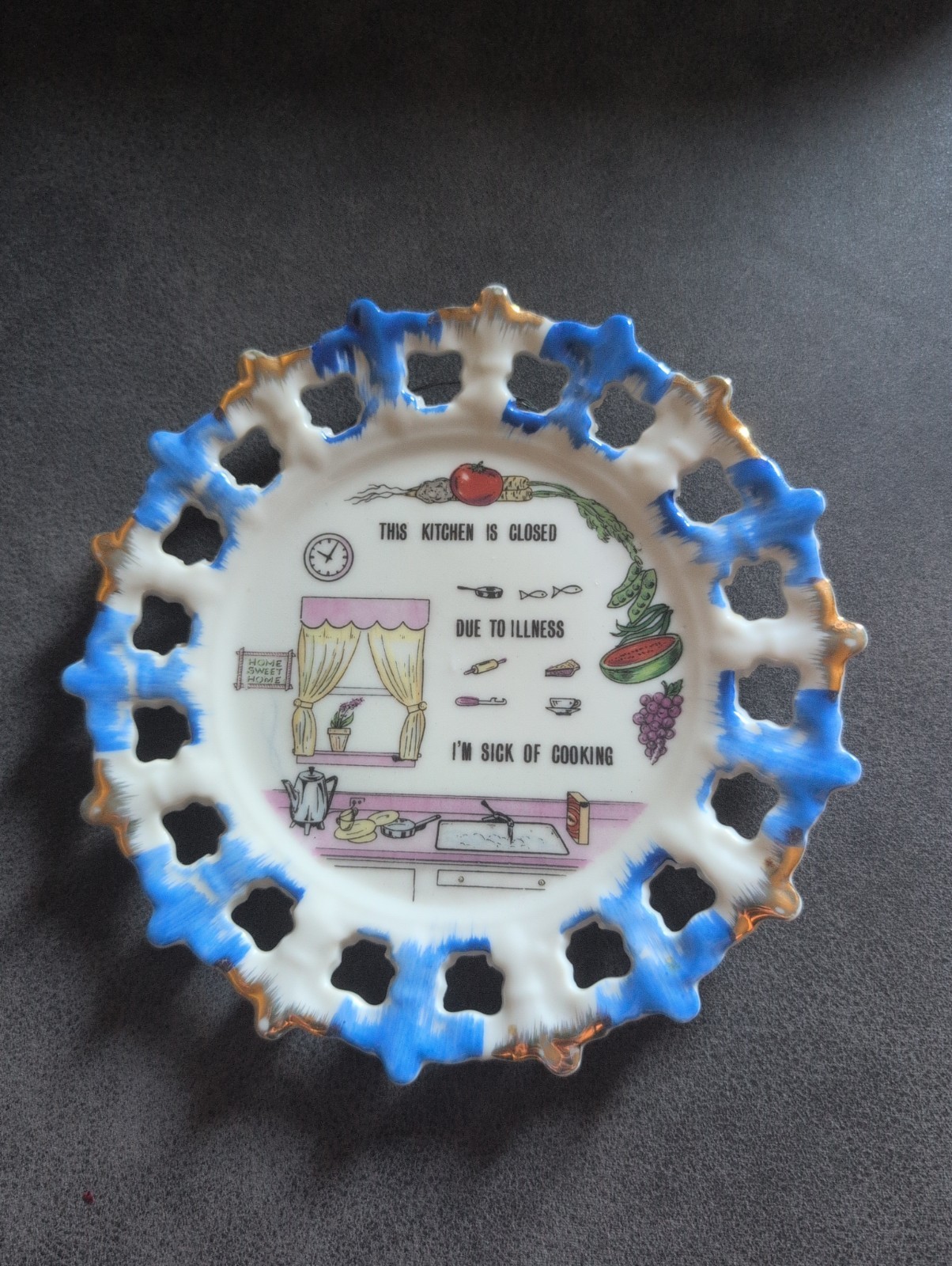 Collectors Plate Vtg This Kitchen is Closed Due to Illness I'm Sick of Cooking