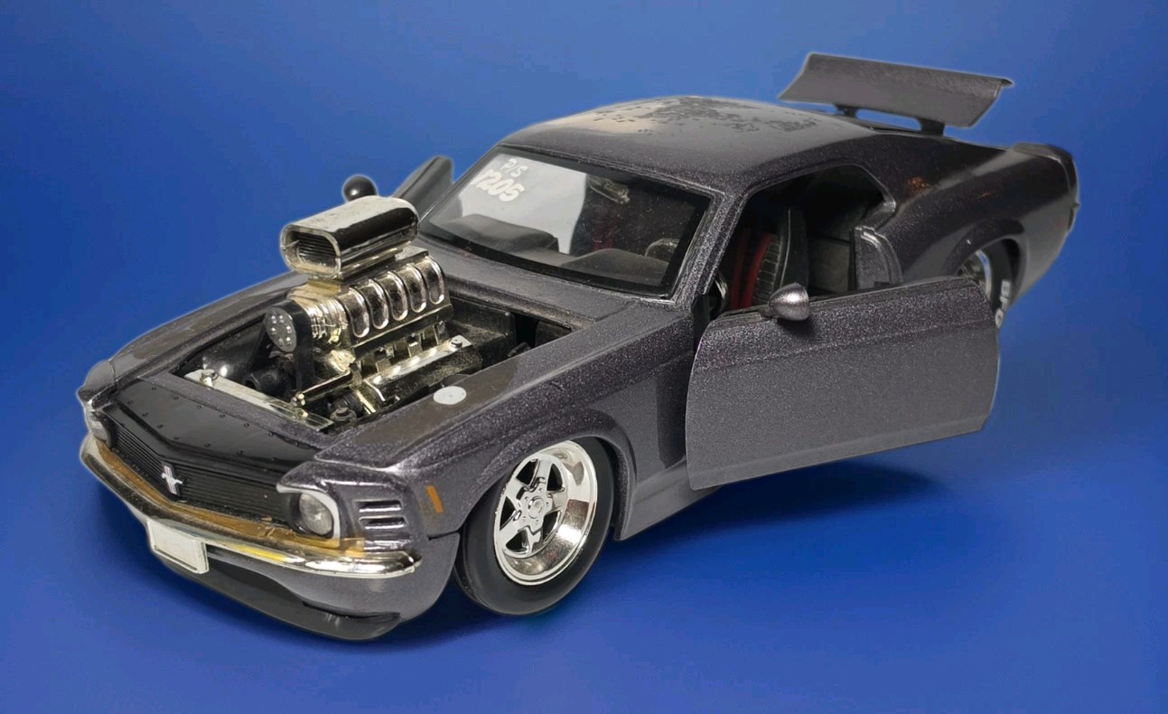 JADA® 1970 FORD MUSTANG BOSS 429 BIG TIME MUSCLE® 1:24 DIE-CAST NO HOOD