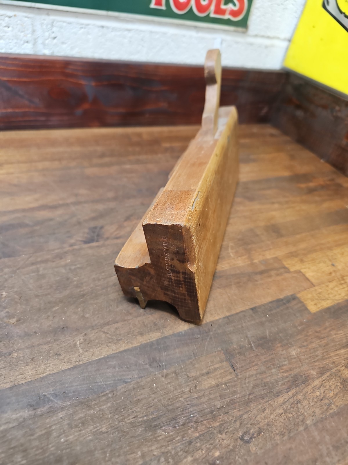 P124- Antique J. Schauer (Joehanes) Lancaster Pa Molding Plane -1840s AWP 3 Star