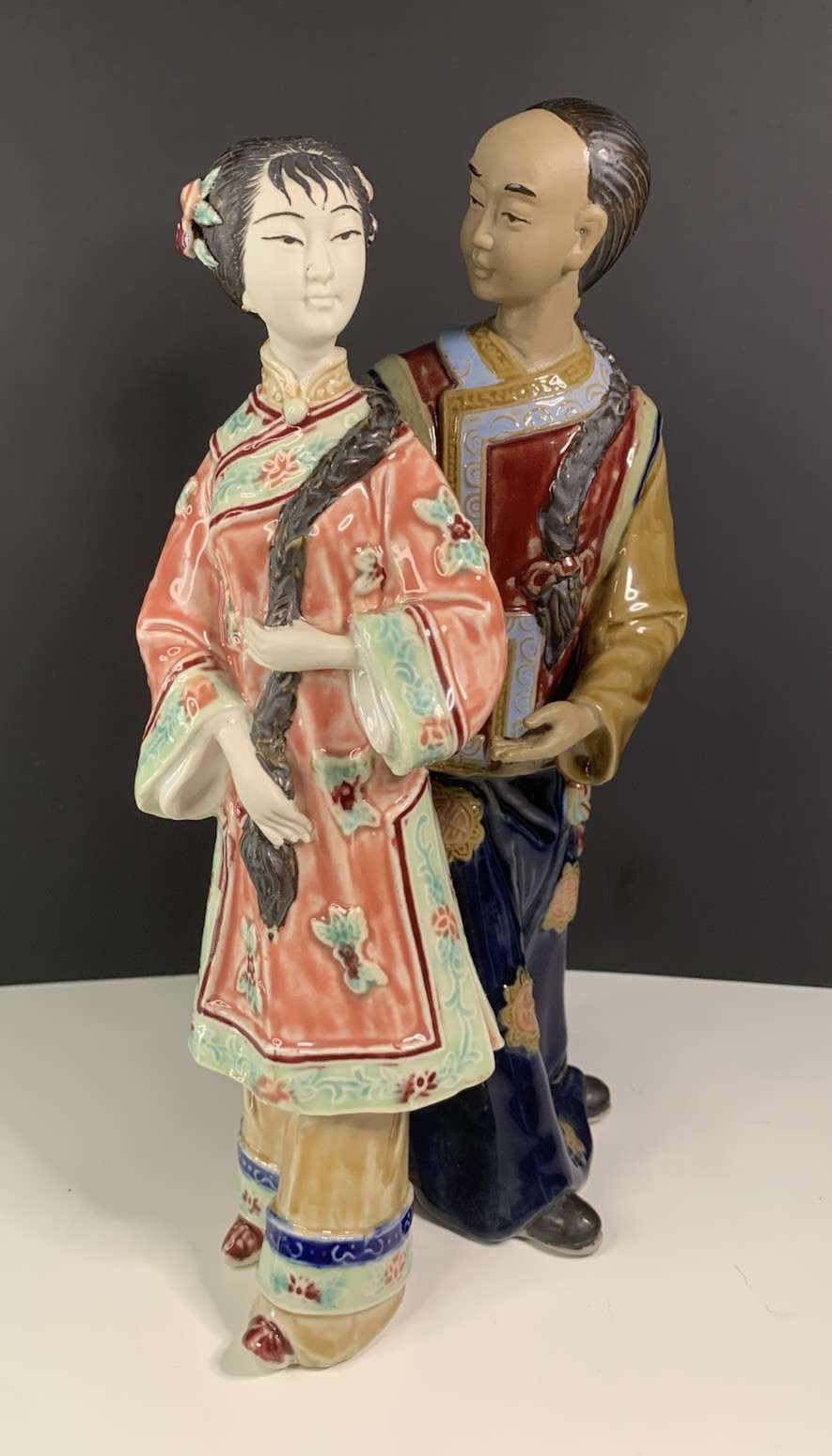 Chinese Shiwan Style Wucai Glazed Porcelain Couple Figurine 12\