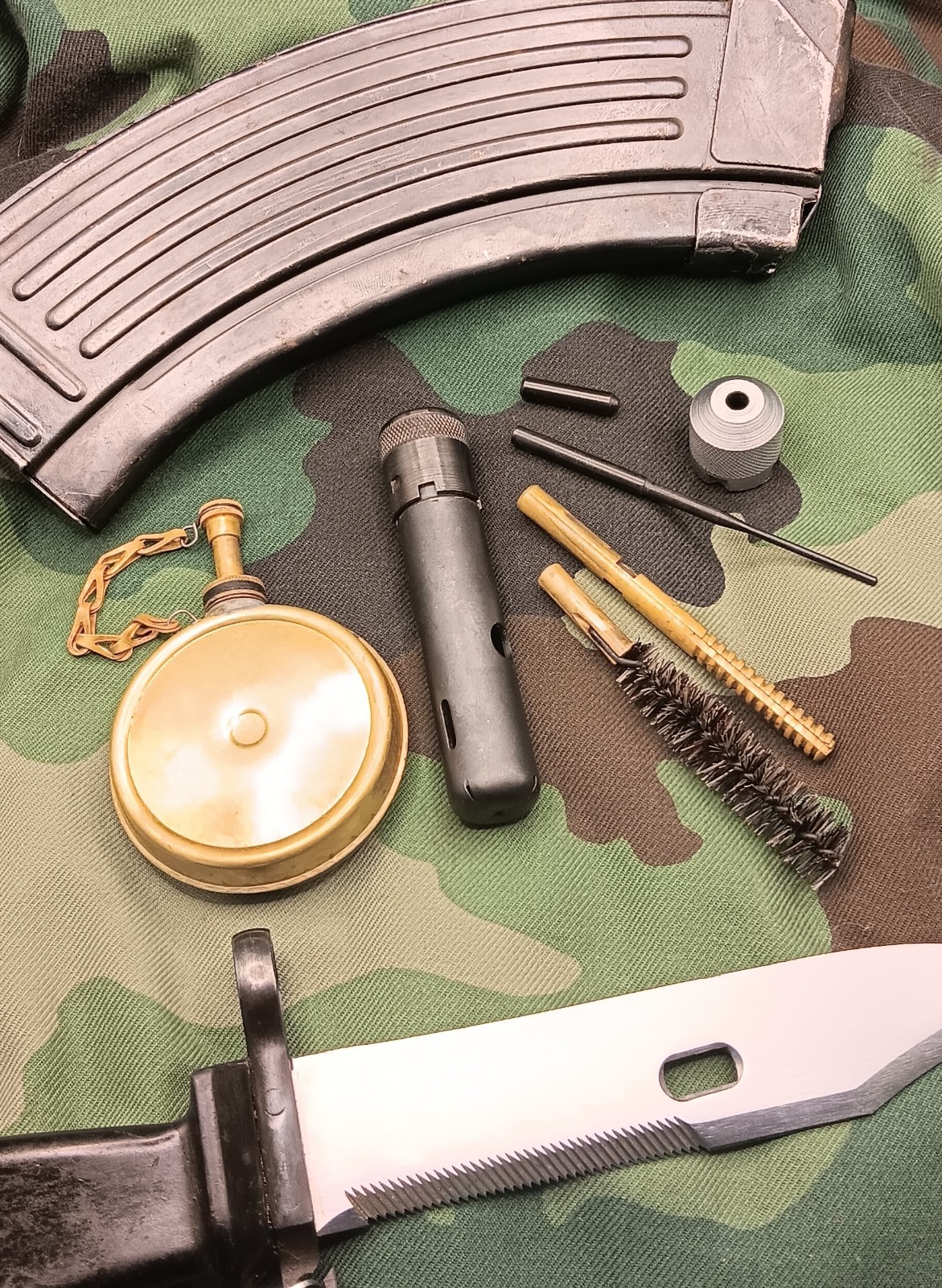 Yugo SKS 7.62x39 Cleaning Kit and Brass Oil Bottle + BONUS Balkan War Surplus