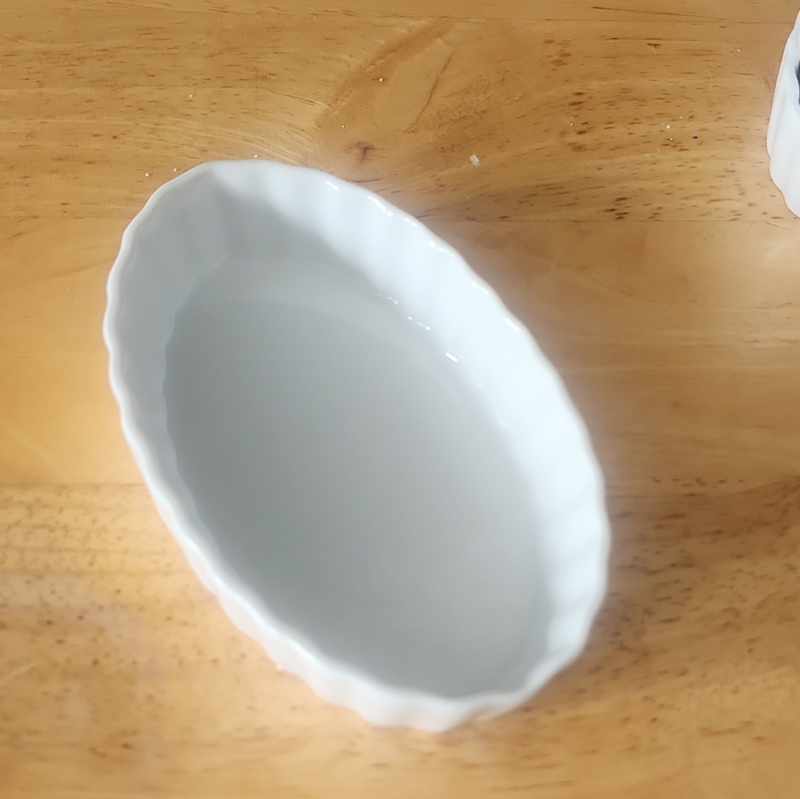 13 Oval Fluted Small Ceramic Baking Dishes 5” Ramekins Tart Creme Brûlée Soufflé